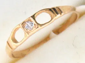 5064 - 19.2k Portuguese Gold C.Z. Kids Ring