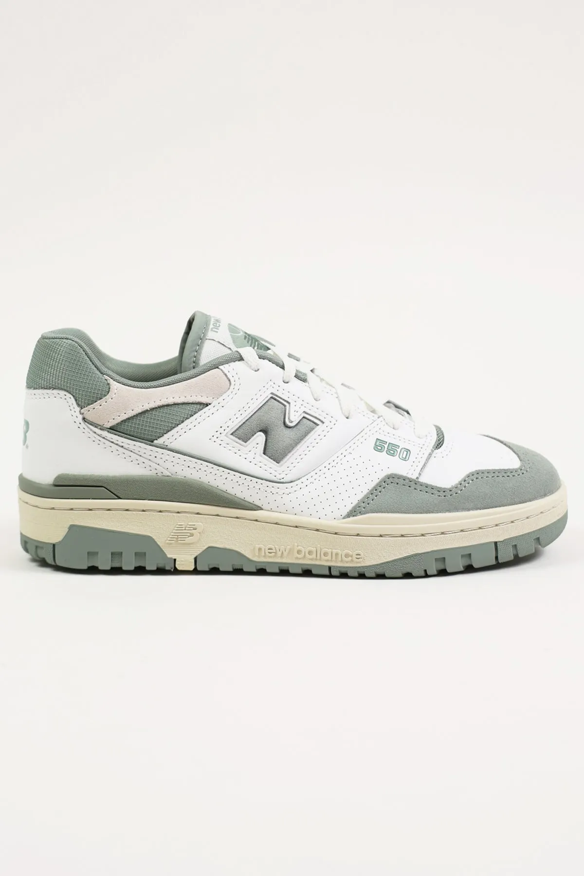 550 - White/Green