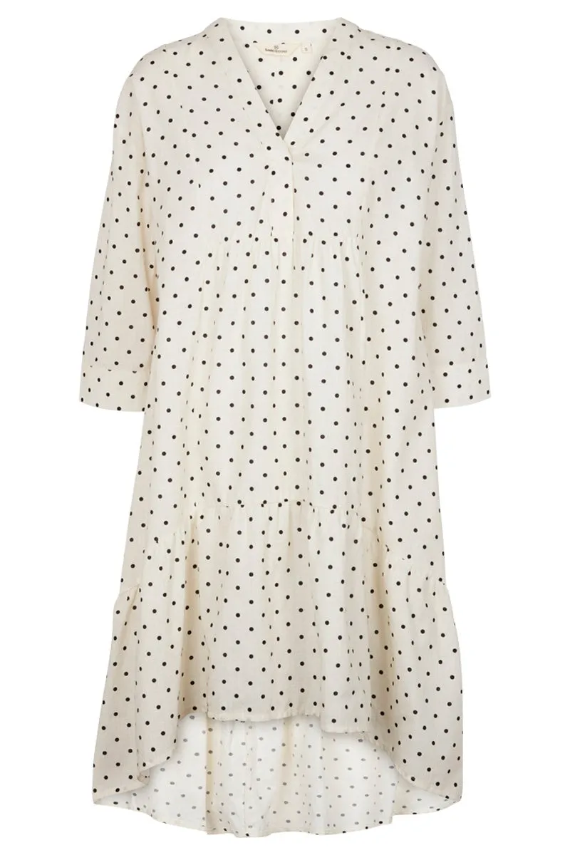 Abby Dress Dot | Off White / Black | Kjole fra Basic Apparel