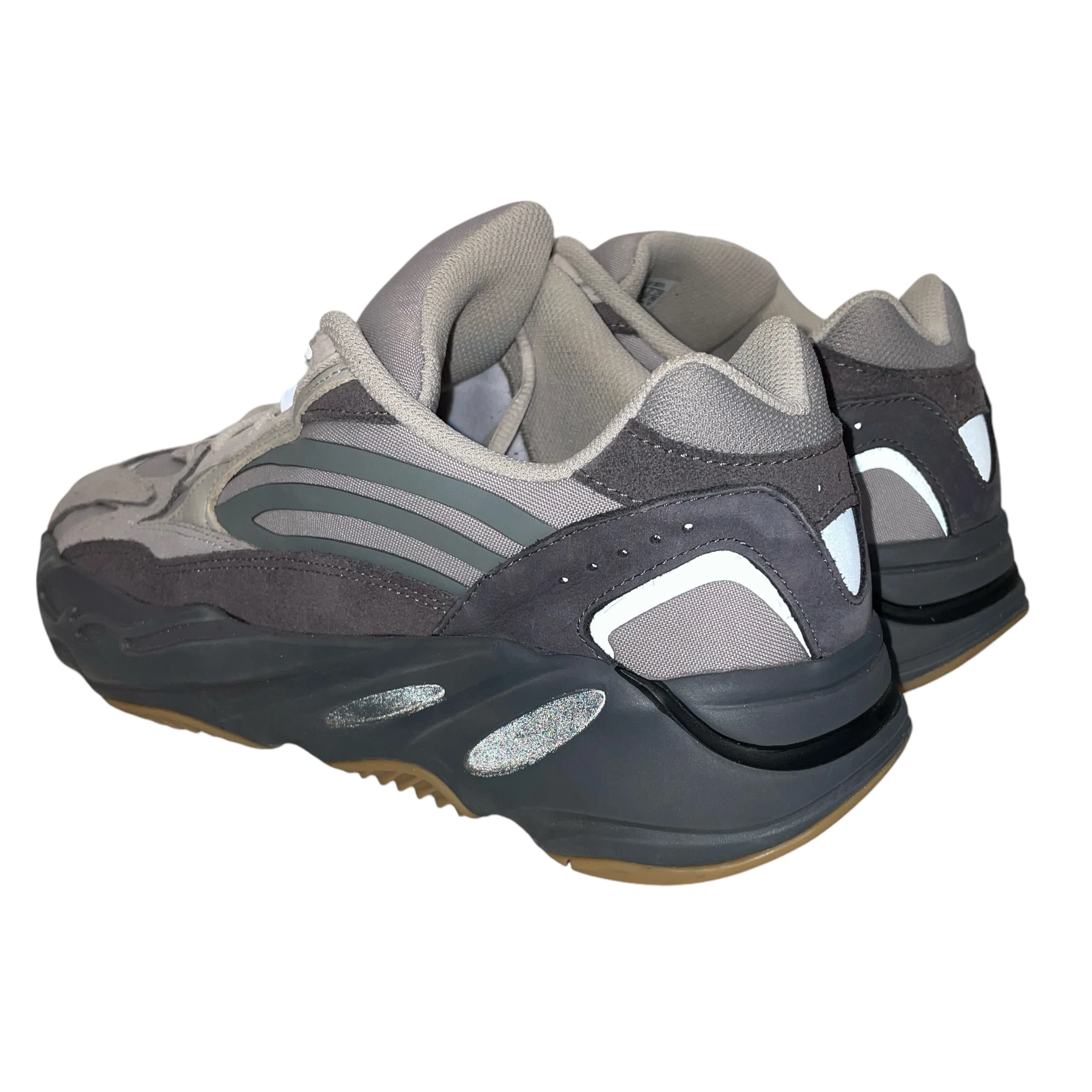adidas/YEEZY BOOST 700 V2/Low-Sneakers/US 12/GRY/FU7914