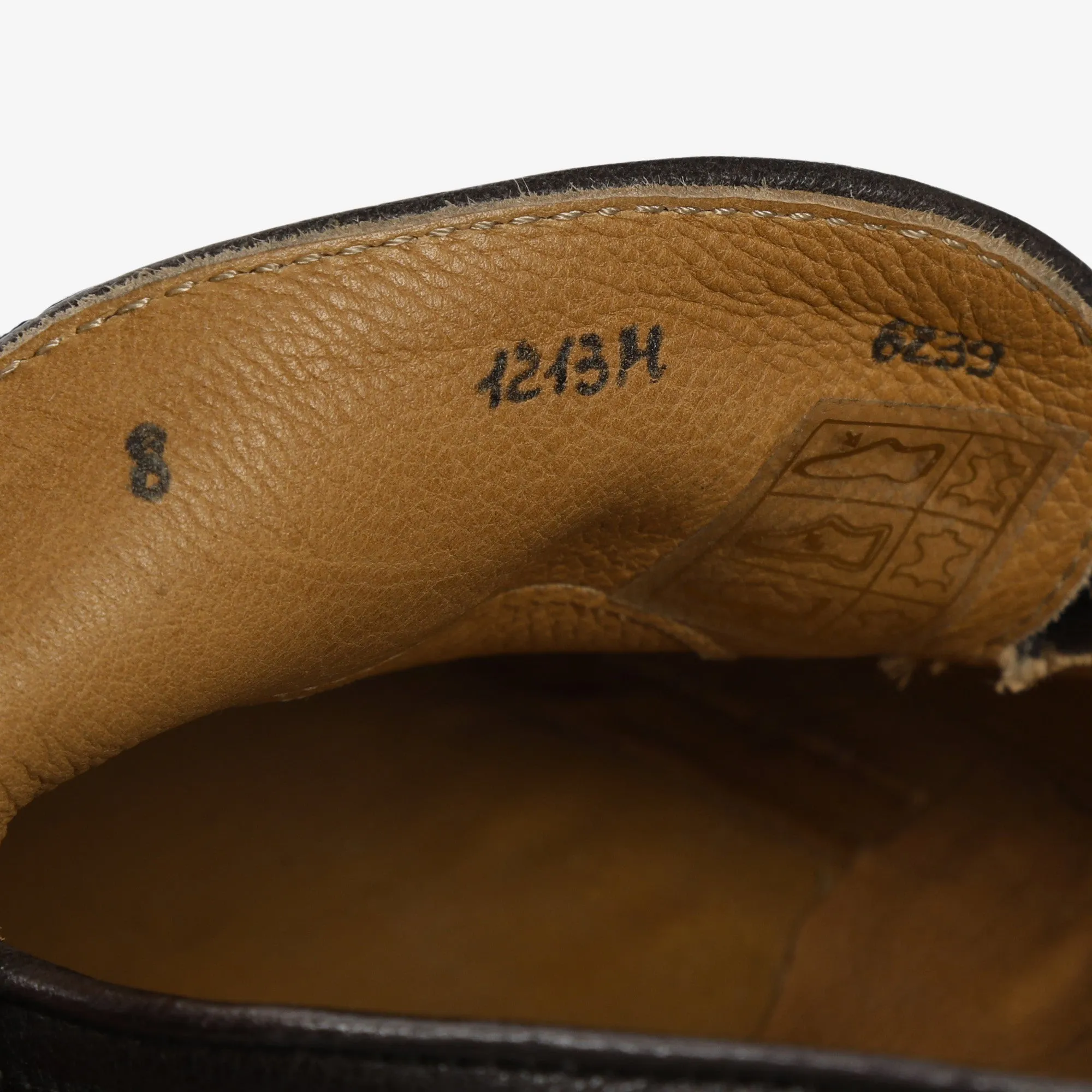 B Volute Leather Loafer