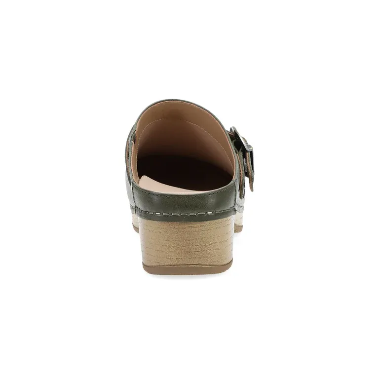 Baylor Belted Clog in Ivy