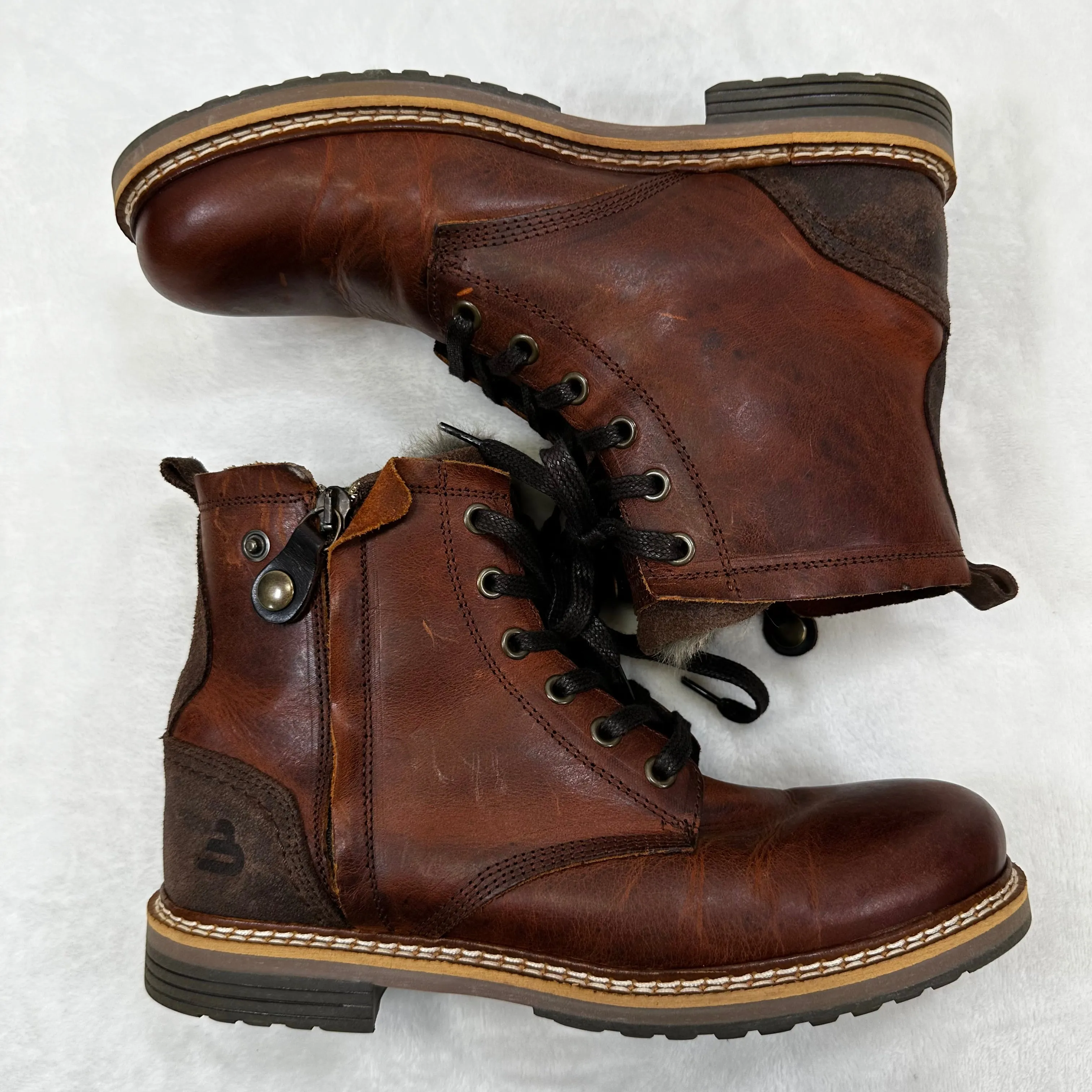 Boots Hiking By Bull Boxer, Size: 8.5
