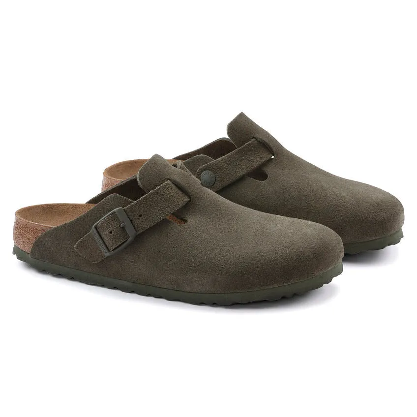 Boston Buckle Classic Footbed Mule in Thyme