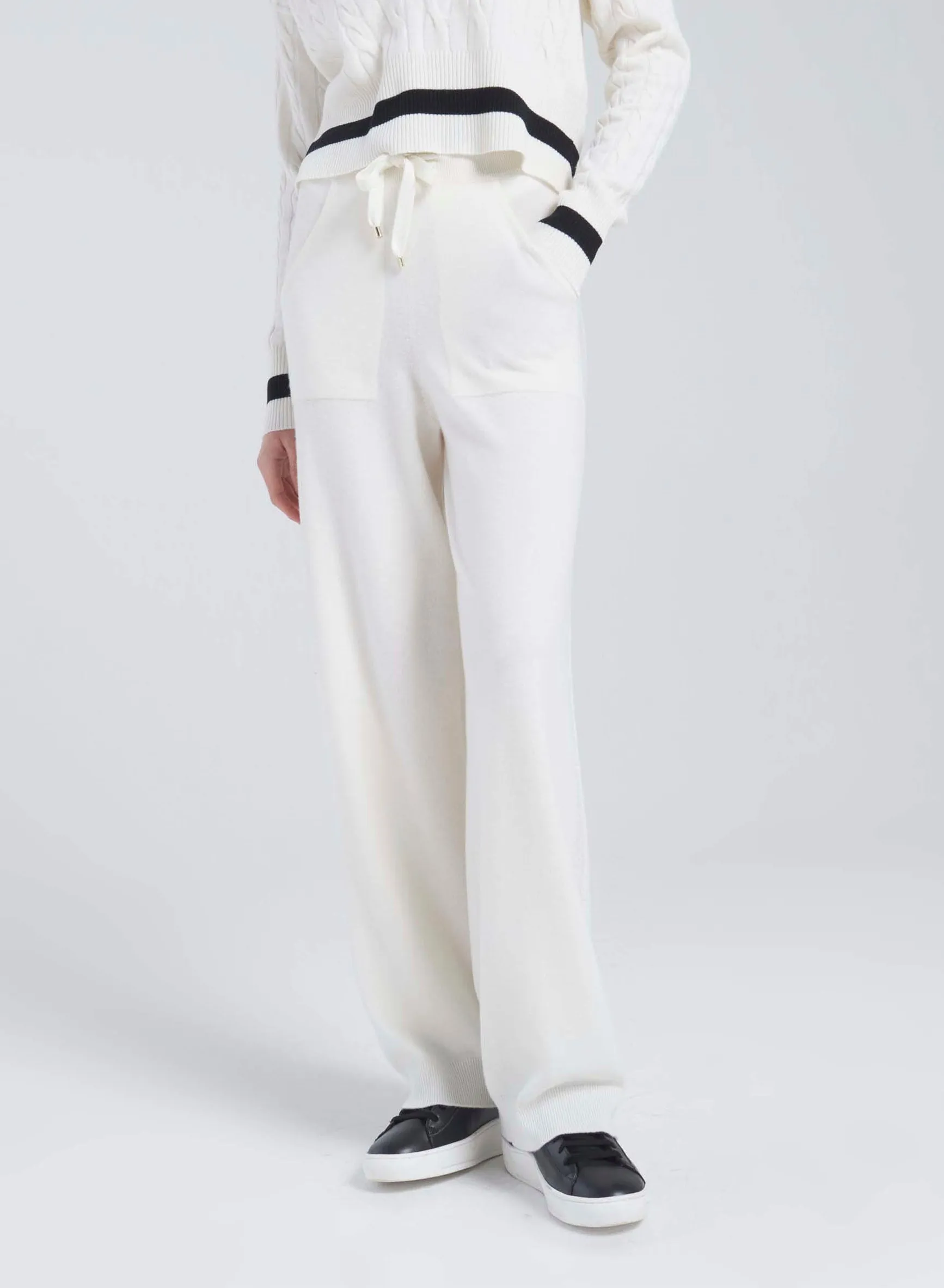 PANTALONI IN MAGLIA
