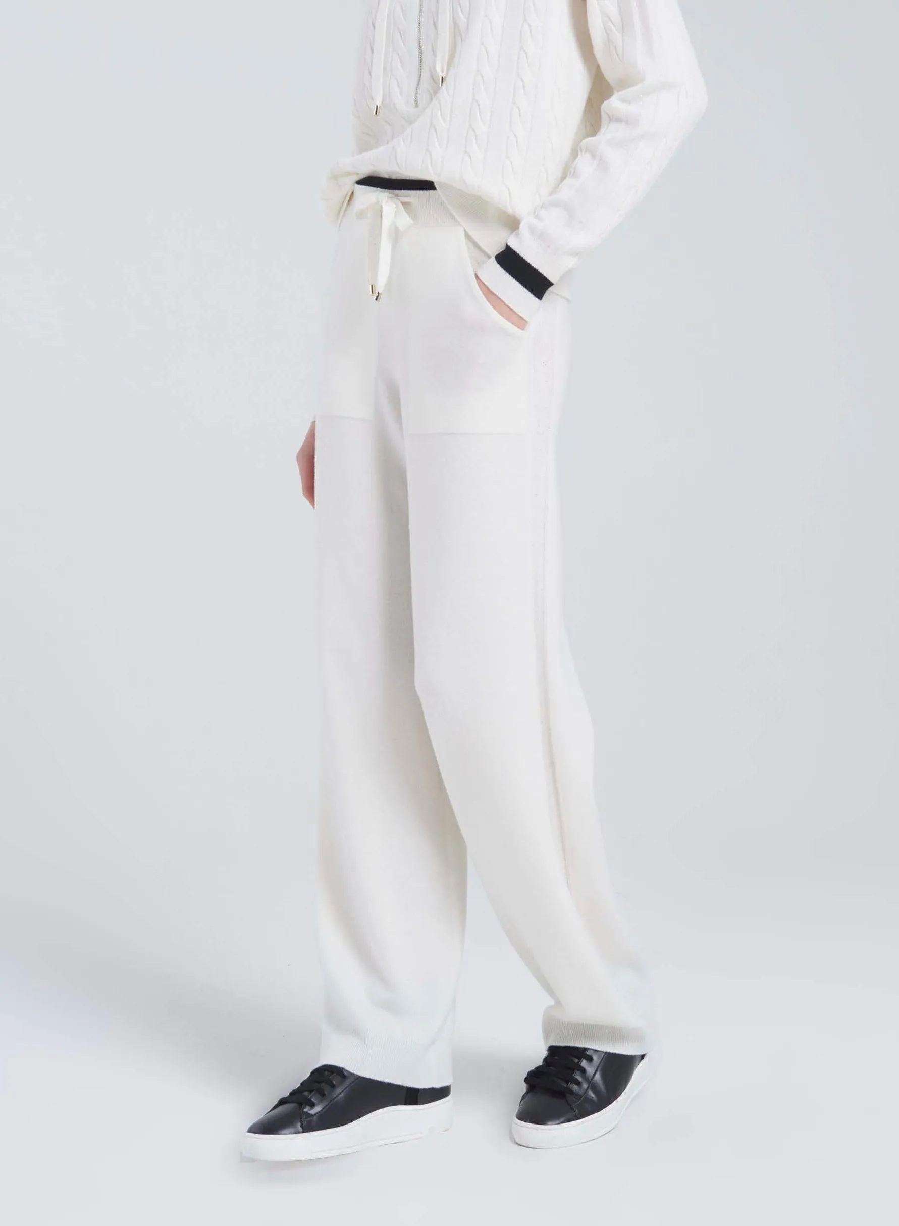 PANTALONI IN MAGLIA