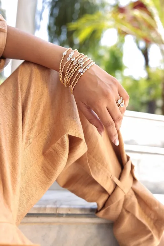 Stirata Oval CVD Diamond 18kt Gold Stretch Bracelet