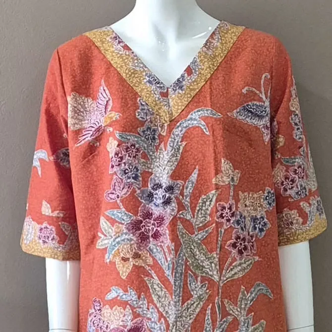 V Neck Dress - M